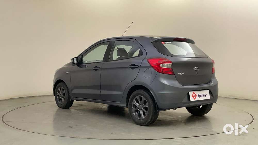 Ford Figo 1.2p Trend Mt, 2015, Petrol