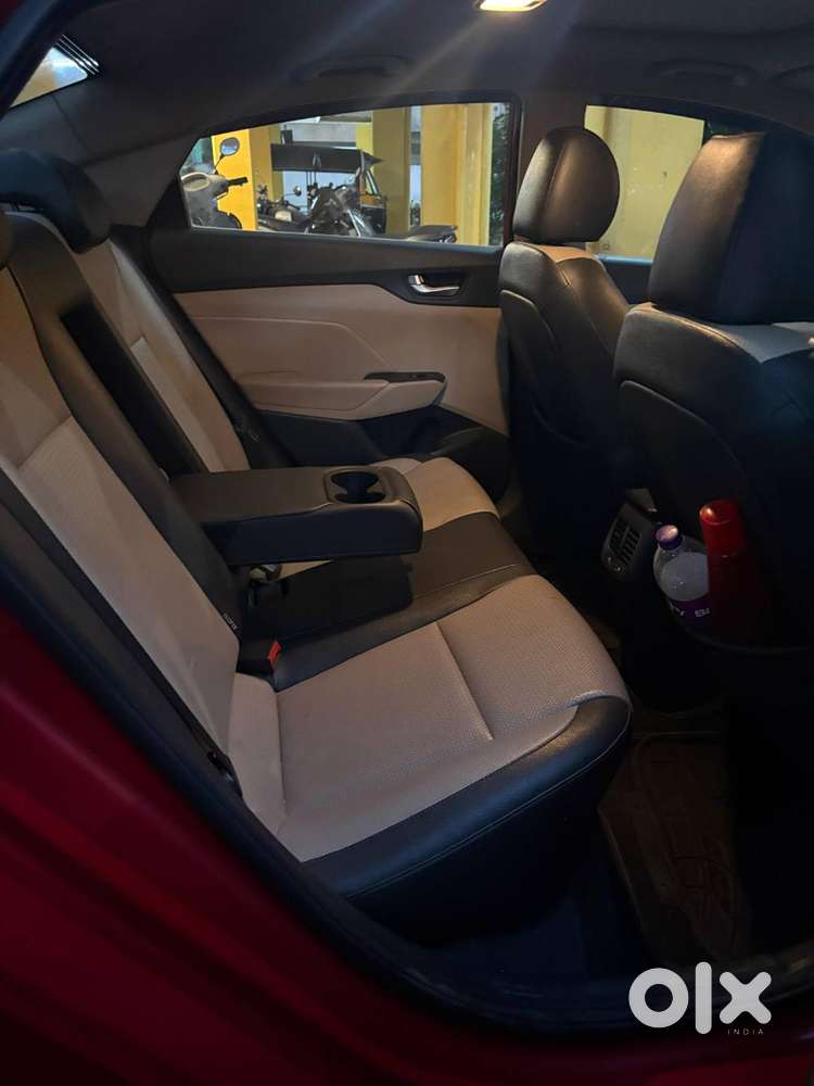 Top Model Automatic Car With 2 Original Keys