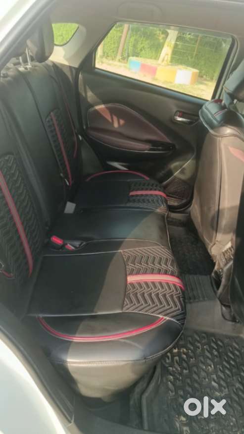 Maruti Suzuki Fronx Alpha 1.0l Turbo Mt Dual Tone, 2025, Petrol