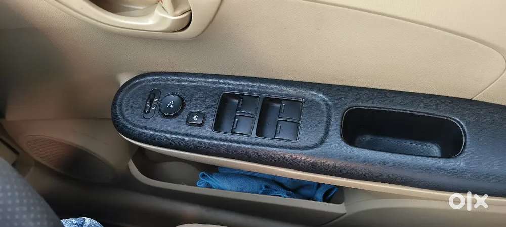 Honda Amaze 2nd Gen 2014 Petrol 76000 Km Driven