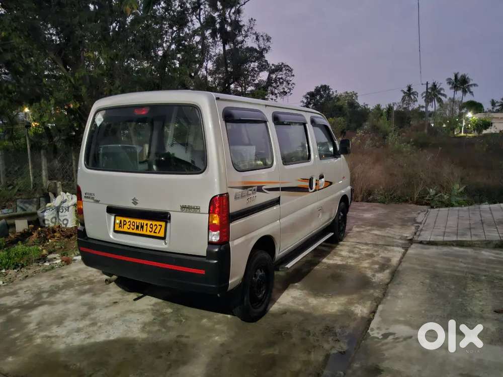 Ecco 7 Str Cng Petrol