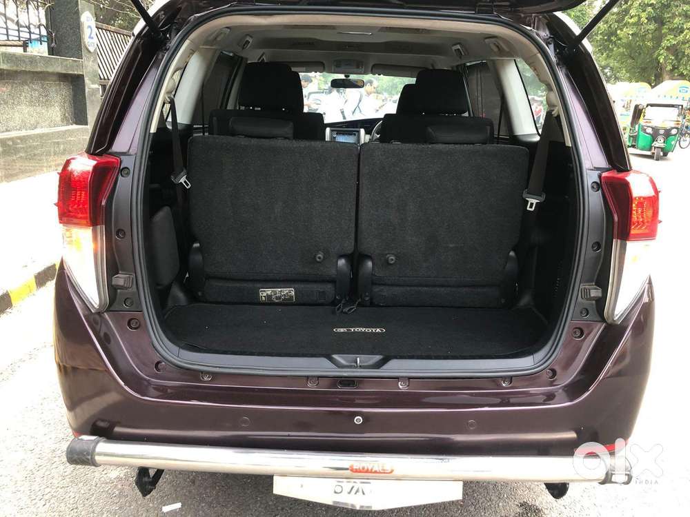 Toyota Innova Crysta 2.4 Gx Limited Edition 7 Str, 2018, Diesel