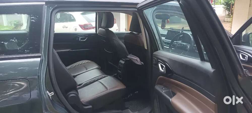 Panaromic Sunroof