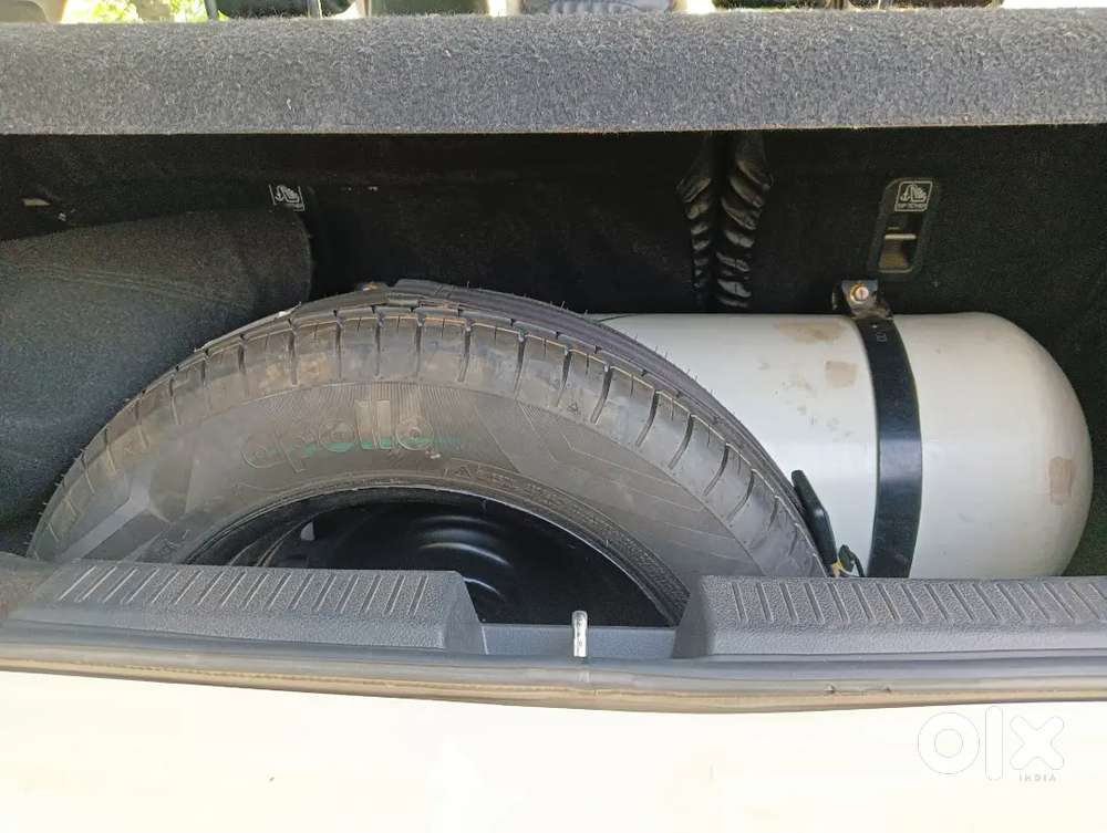 Toyota Glanza 2023 Cng & Hybrids 95000 Km Driven