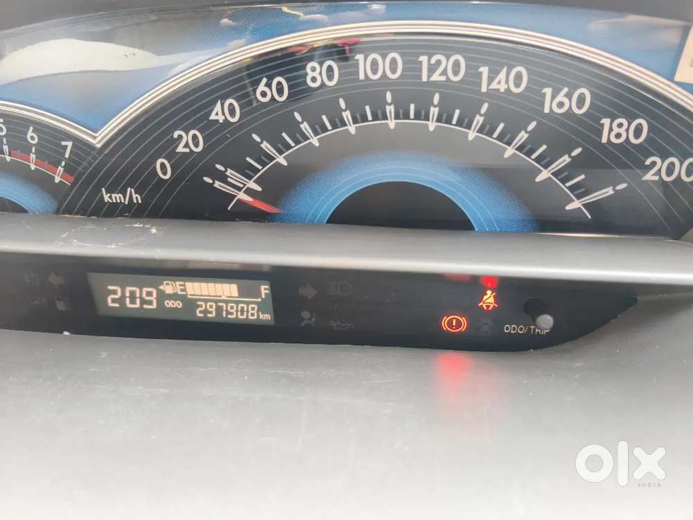 Toyota Etios 2016 Diesel 298000 Km Driven
