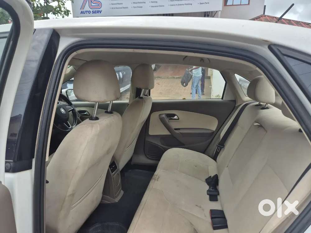 Skoda Rapid 1.5 Tdi 2015