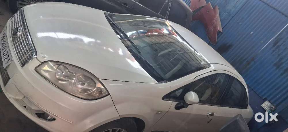 Fiat Linea Emotion 2008 Model