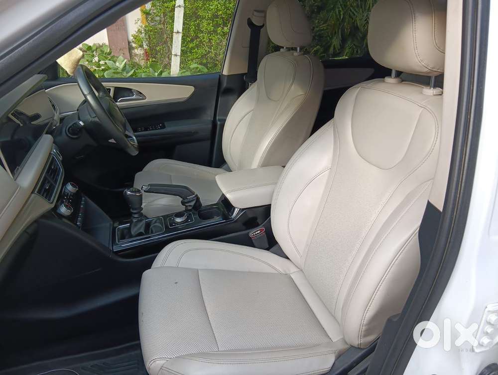 Mahindra Xuv700 2.2 Ax 7 Diesel Mt Str, 2022, Diesel