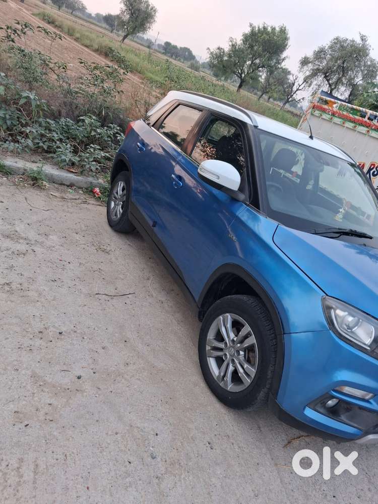 Maruti Suzuki Brezza Zdi+ Dual Tone, 2016, Diesel