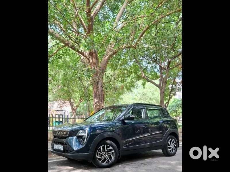 Mahindra Xuv 3xo Ax5l 1.2 Petrol At, 2024, Petrol