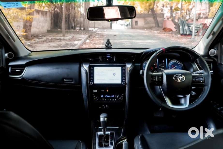 Toyota Fortuner 3.0 4x2 Automatic, 2025, Petrol