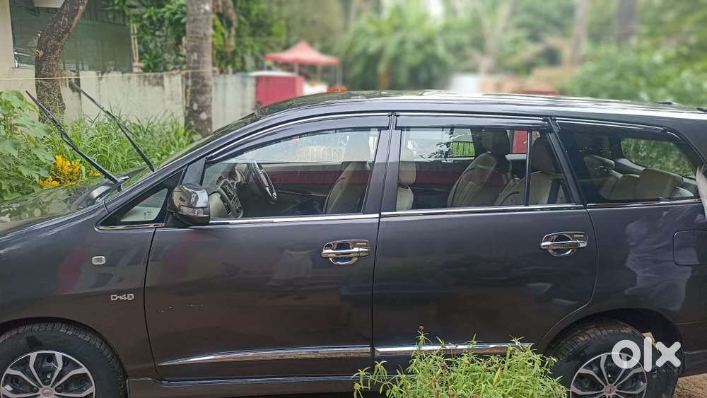 Toyota Innova [2013-2016] 2.5 G4 7 Str, 2015, Diesel