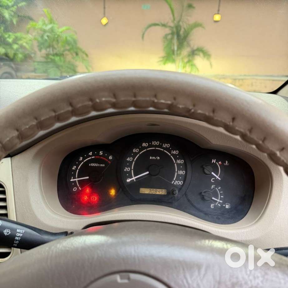 Toyota Innova 2.5 G (diesel) 8 Seater Bs Iv, 2008, Diesel