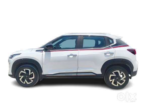 Nissan Magnite Xv Turbo Cvt Red Edition, 2022, Petrol