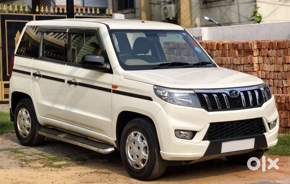 Mahindra Bolero Neo N4, 2017, Petrol