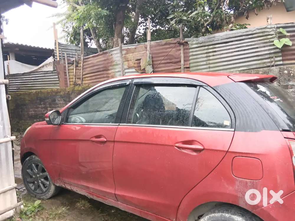 Tata Bolt 1.3 Xt 2017