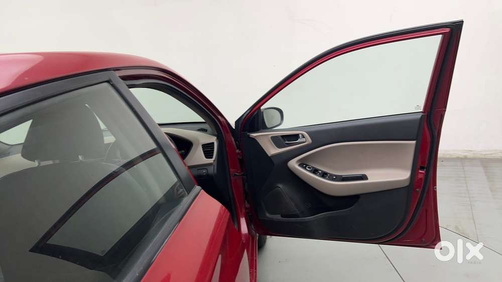 Hyundai Elite I20 [ ] 1.2 Sportz, 2015, Petrol