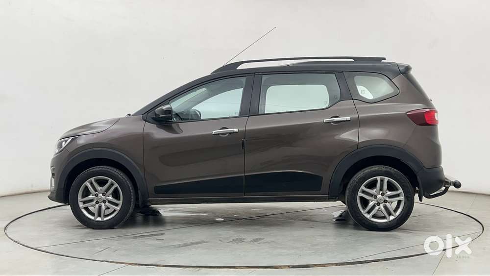 Renault Triber Rxz, 2021, Petrol