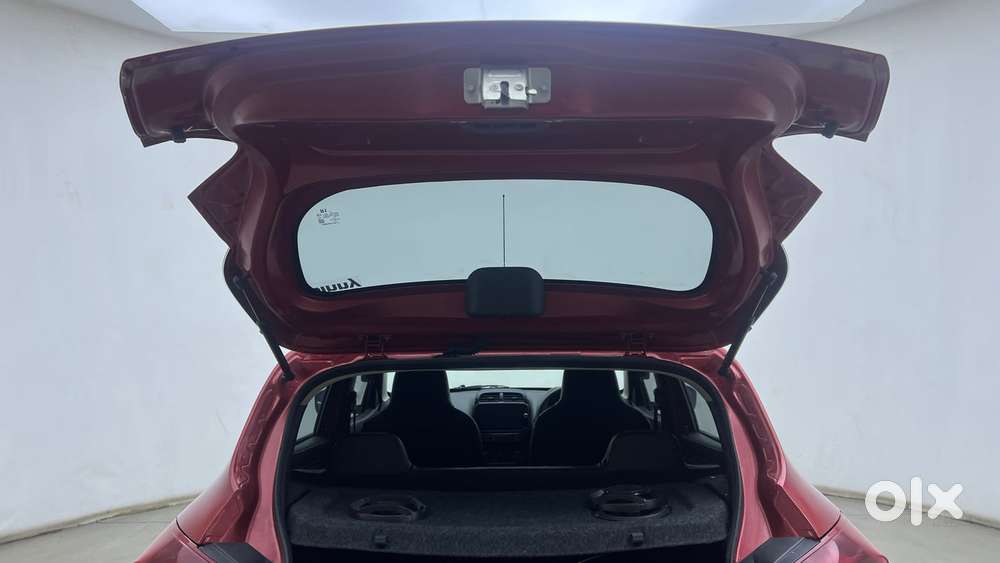 Renault Kwid 1.0 Rxt Amt, 2022, Petrol