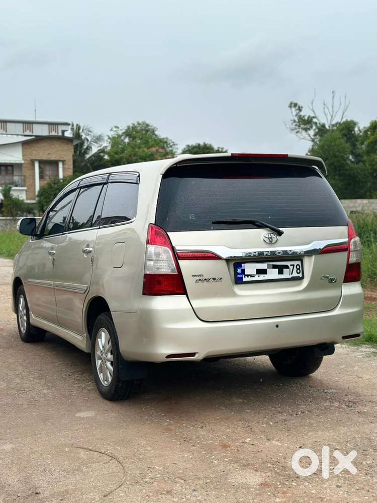 Toyota Innova 2.5 V 7 Str, 2013, Diesel
