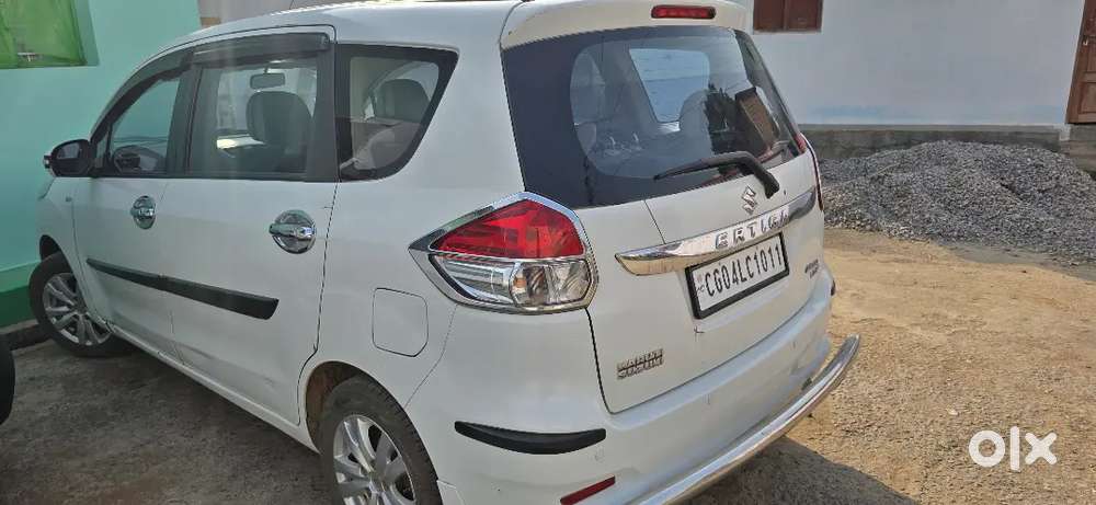 Maruti Suzuki Ertiga 2016