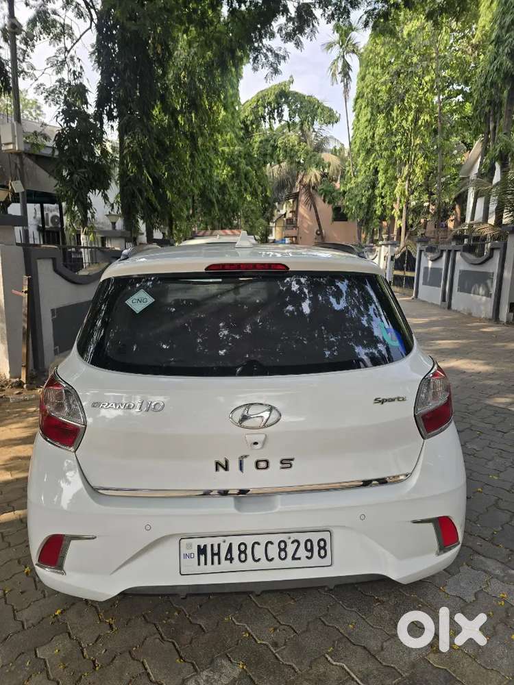Grand I10 Nios Sport Cng