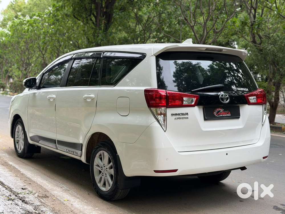 Toyota Innova Crysta 2.4 Gx Mt, 2023, Diesel