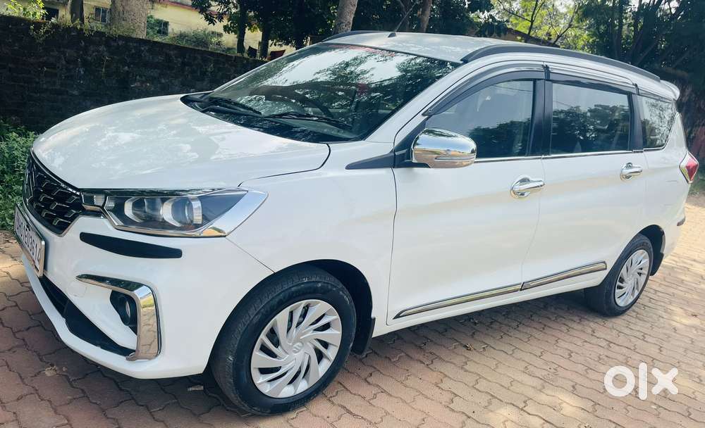 Maruti Suzuki Ertiga 1.5 Vxi, 2022, Petrol