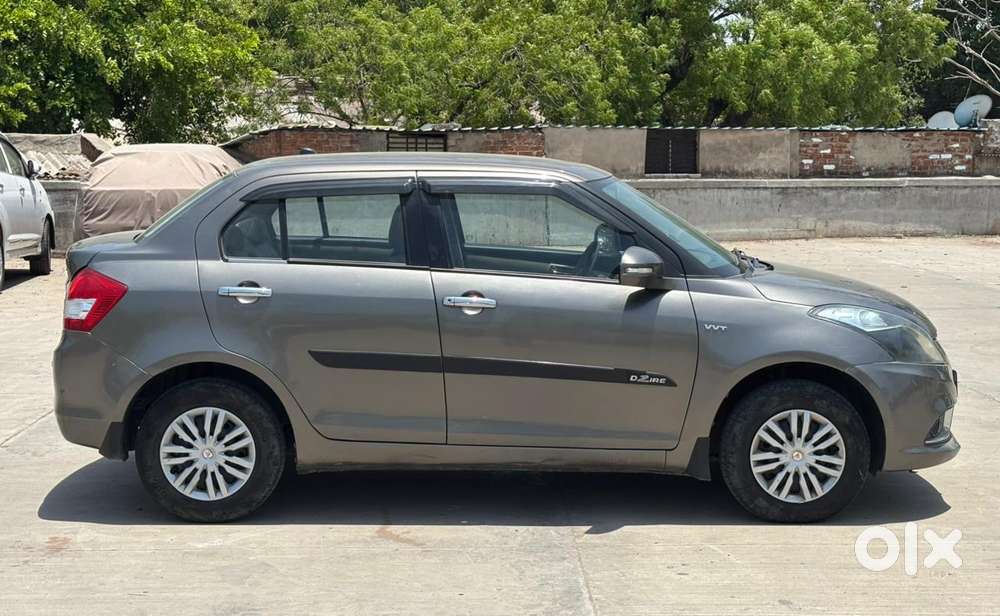 Maruti Suzuki Swift Dzire 1.2 Vxi Bsiv, 2016, Petrol