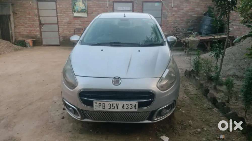 Fiat Grand Punto 2014 Diesel 136000 Km Driven