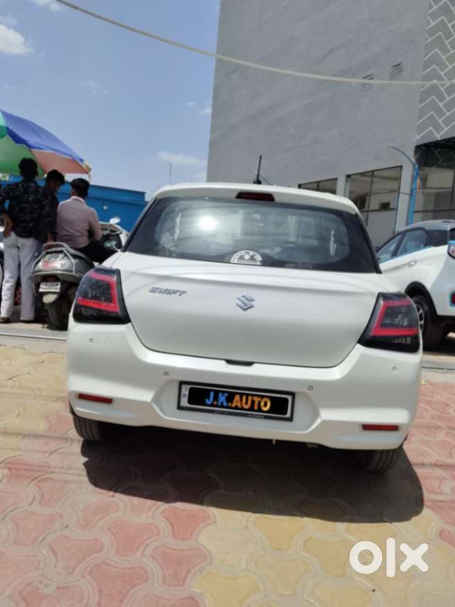 Maruti Suzuki Swift 1.2 Vxi (o), 2024, Petrol