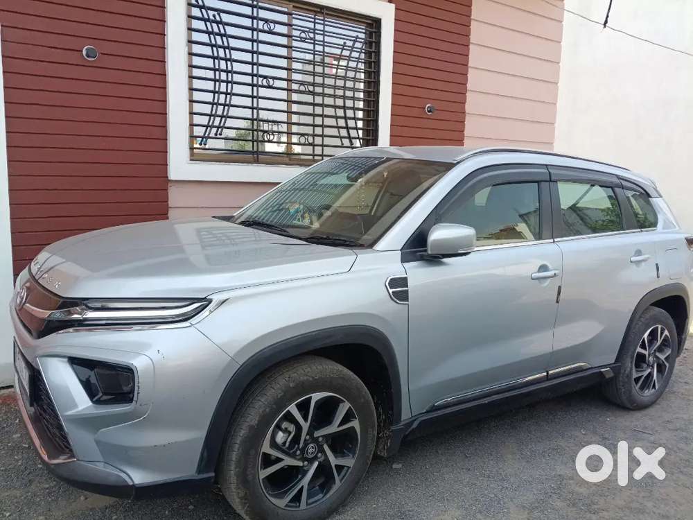 Toyota Urban Cruiser Hyryder 2023 Petrol 40000 Km Driven