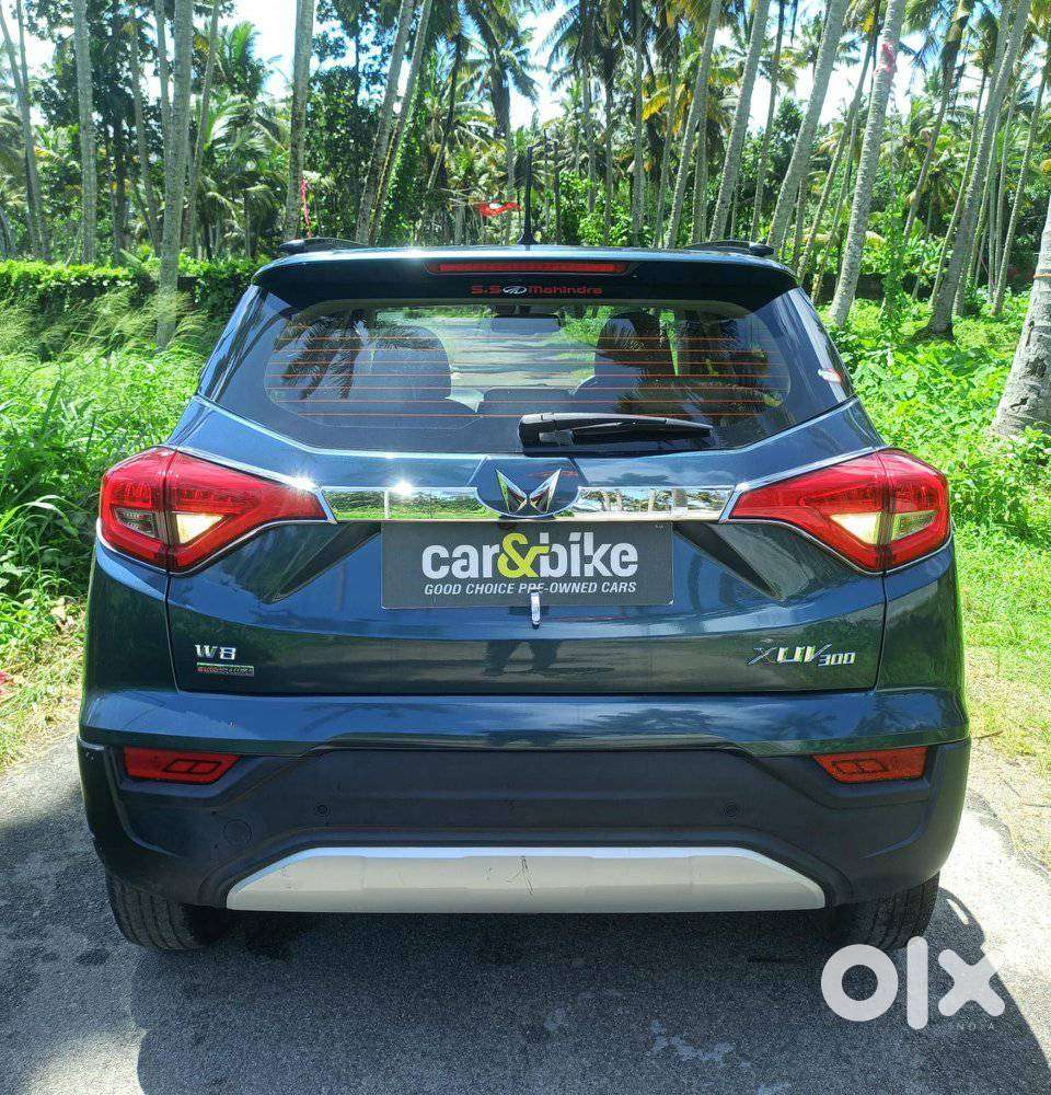 Mahindra Xuv300 W8 Option, 2022, Petrol