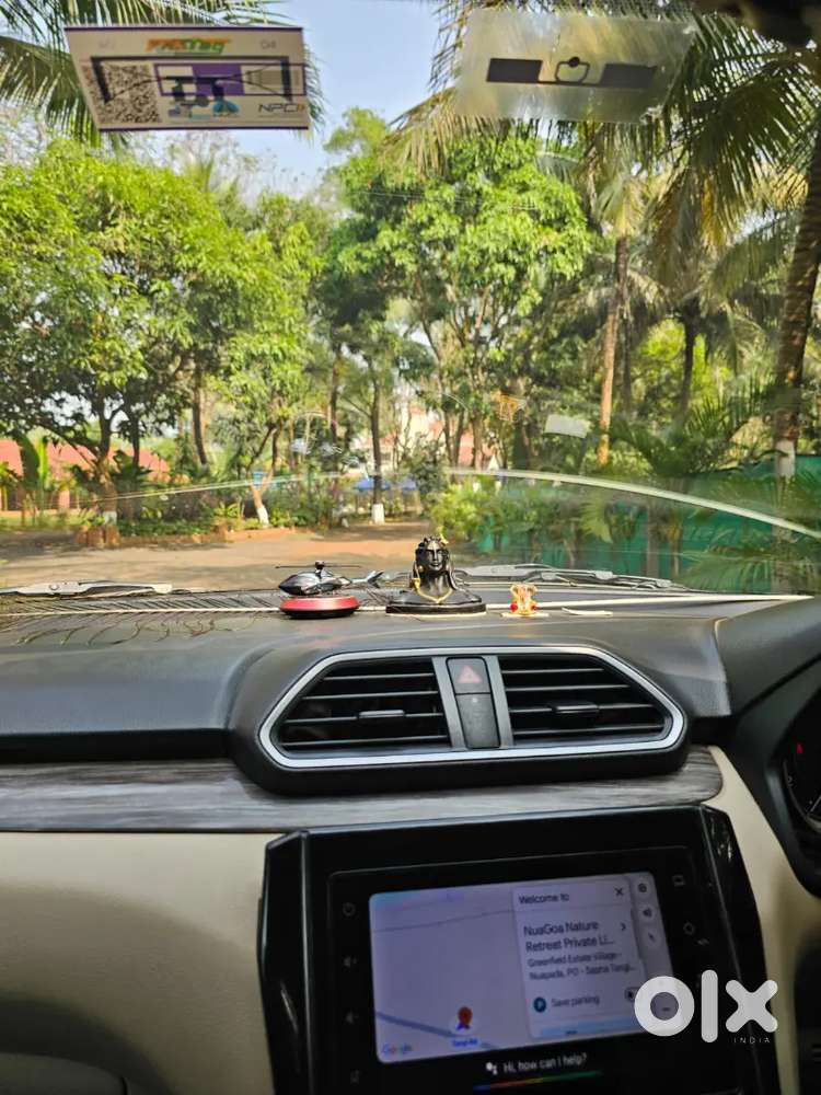 Top Notch Condition 25+ Mileage
Manual  Touchscreen, System And Gps