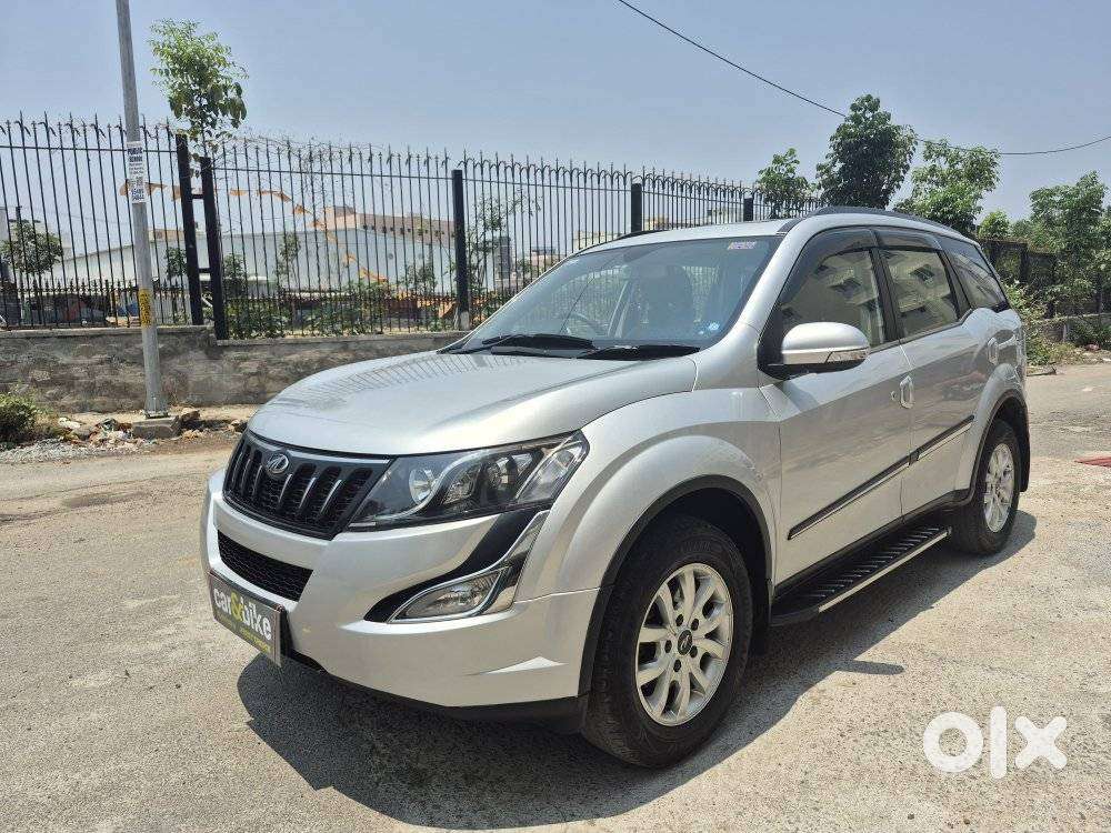 Mahindra Xuv500 2.2 W10, 2018, Petrol