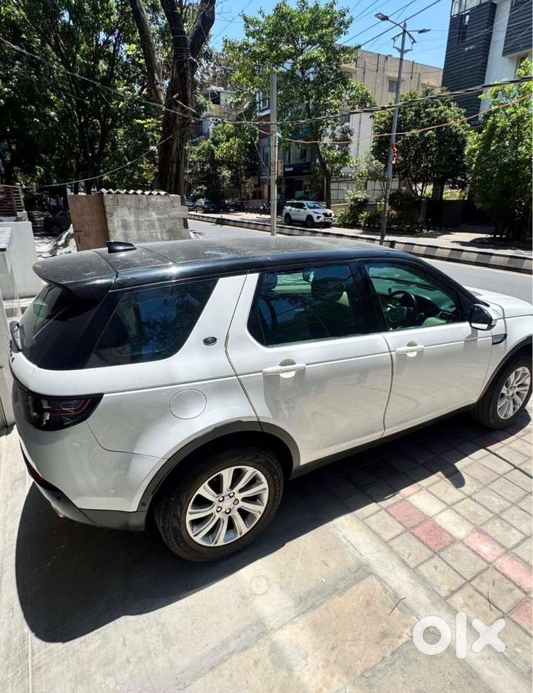 Land Rover Discovery 2017 Petrol Well Maintained