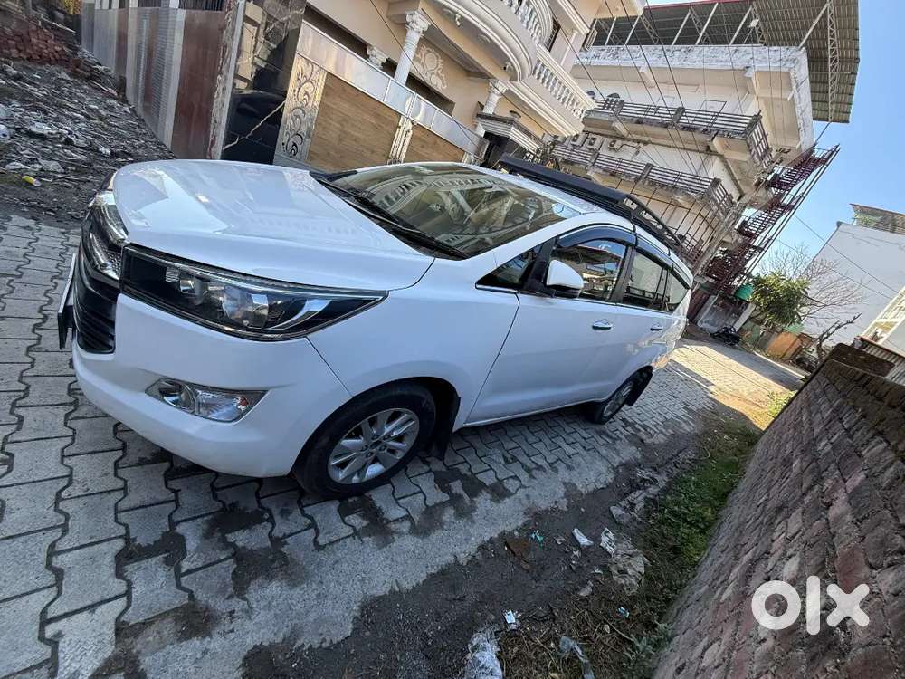 Toyota Innova Crysta 2019
