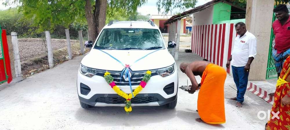 Renault Triber 2023 Petrol Well Maintained