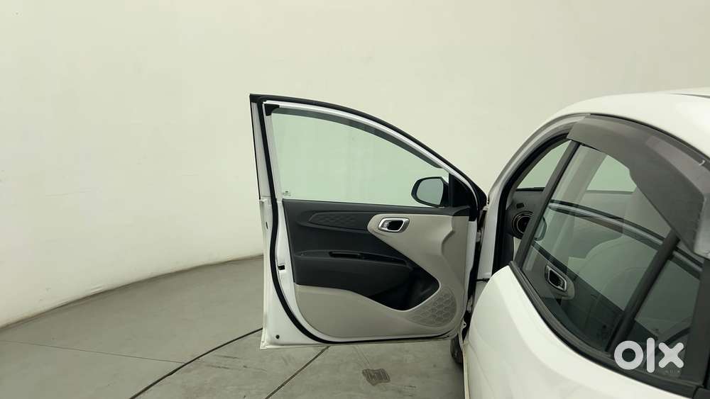 Hyundai Aura [2023-ongoing] 1.2 Sx Plus Petrol Amt, 2024, Petrol