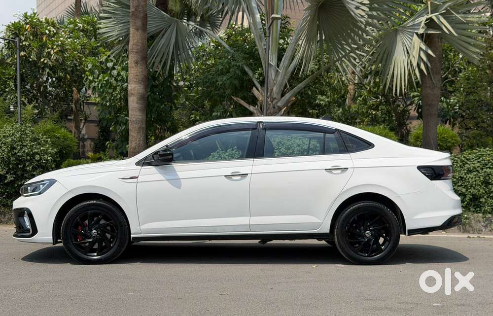 Volkswagen Virtus Dynamic Line, 2024, Petrol