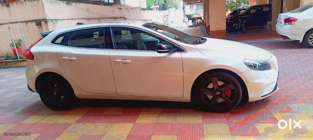 Volvo V40 D3 2015