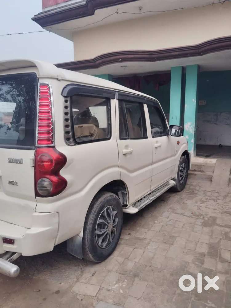 Mahindra Scorpio