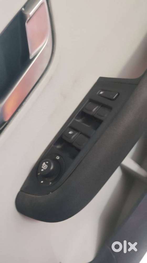 Tata Altroz Xz Plus (s) Icng, 2023, Cng & Hybrids