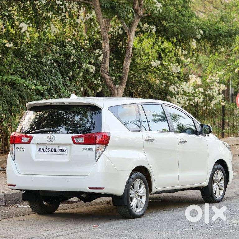 Toyota Innova Crysta 2.8 Z, 2016, Diesel