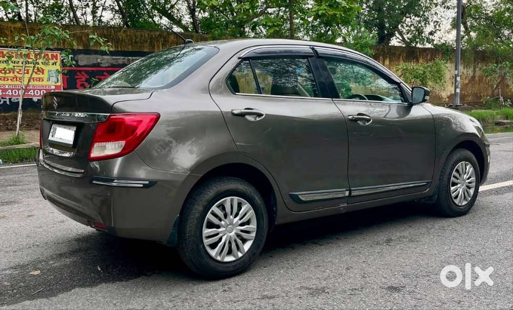 Maruti Suzuki Swift Dzire 1.3 Vxi, 2021, Petrol