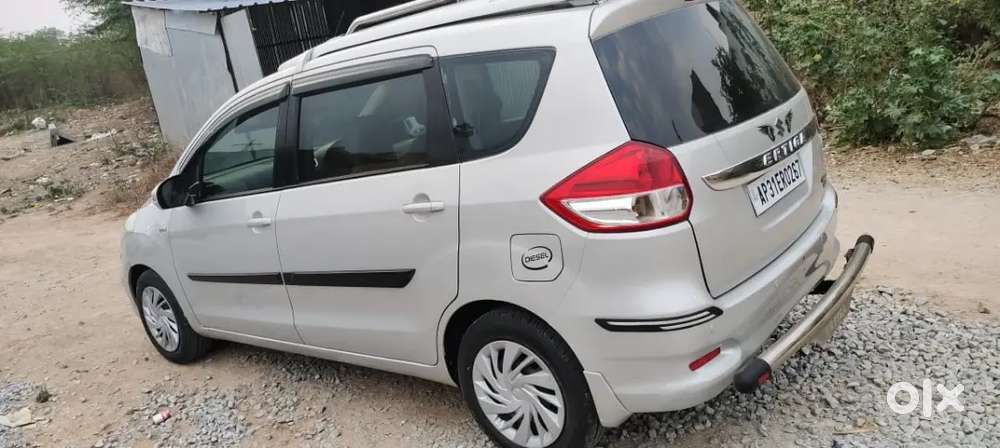 Ertiga Smart Hybrid Vdi