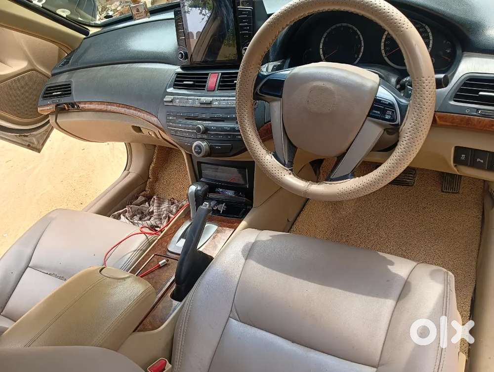 Honda Accord 2.0 Hybrid 2013