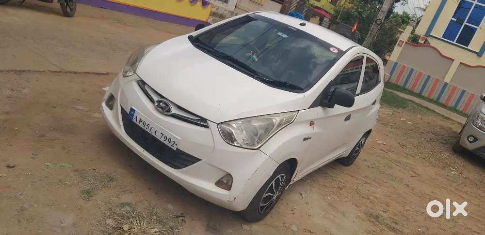 Hyundai Eon Magna 2012