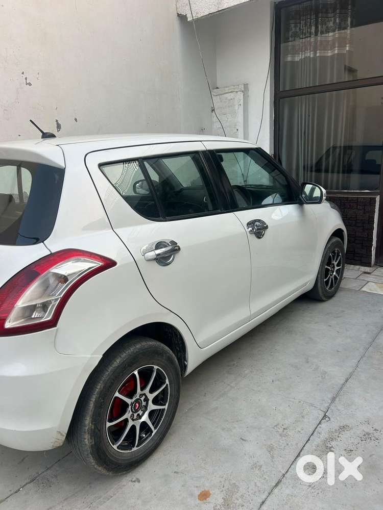 Maruti Suzuki Swift 2016 Genuian Car Secondowner Pb10 No