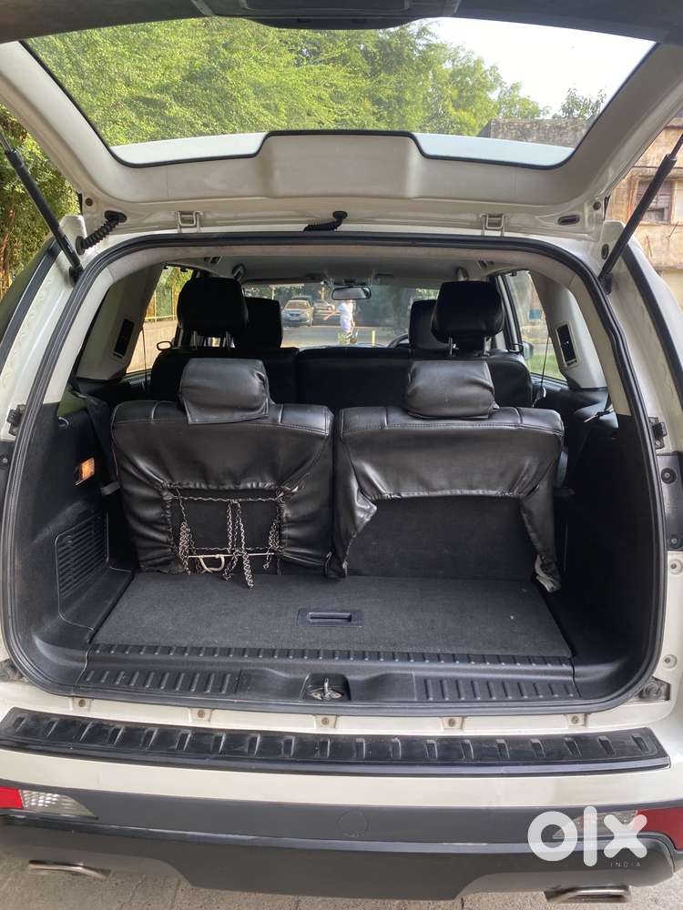 Tata Hexa 2.2 Xe 4x2 7 Str, 2017, Diesel